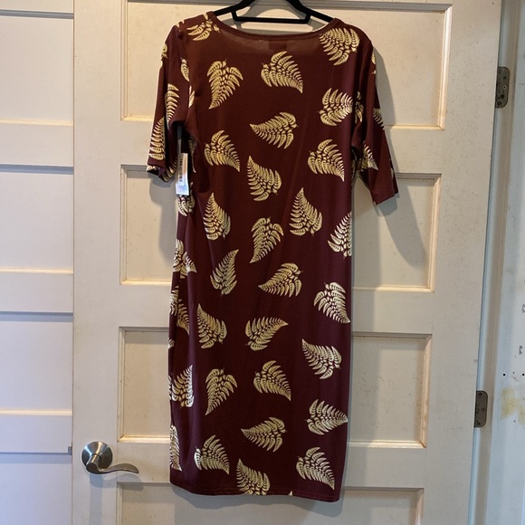 LuLaRoe Julia, NWT, brown and light green fern print knee-length dress. Size L - Picture 4 of 5